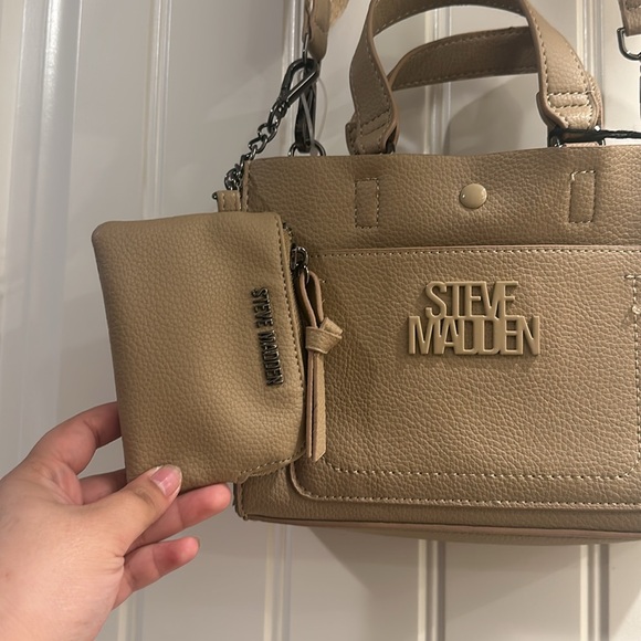 Steve Madden Purse - Picture 2 of 4